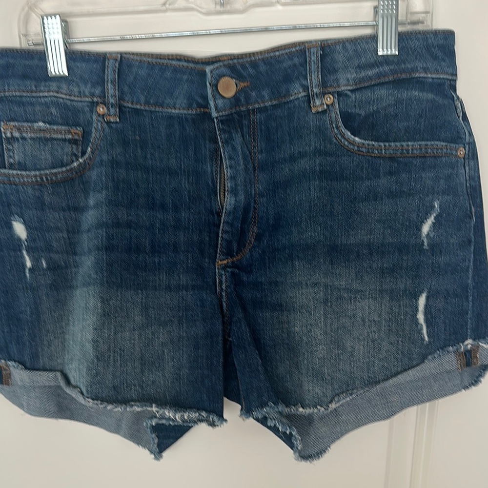 DL1961 Karlie Short Boyfriend 3.5” Blue Jean Shorts Distressed Cut-Off Style